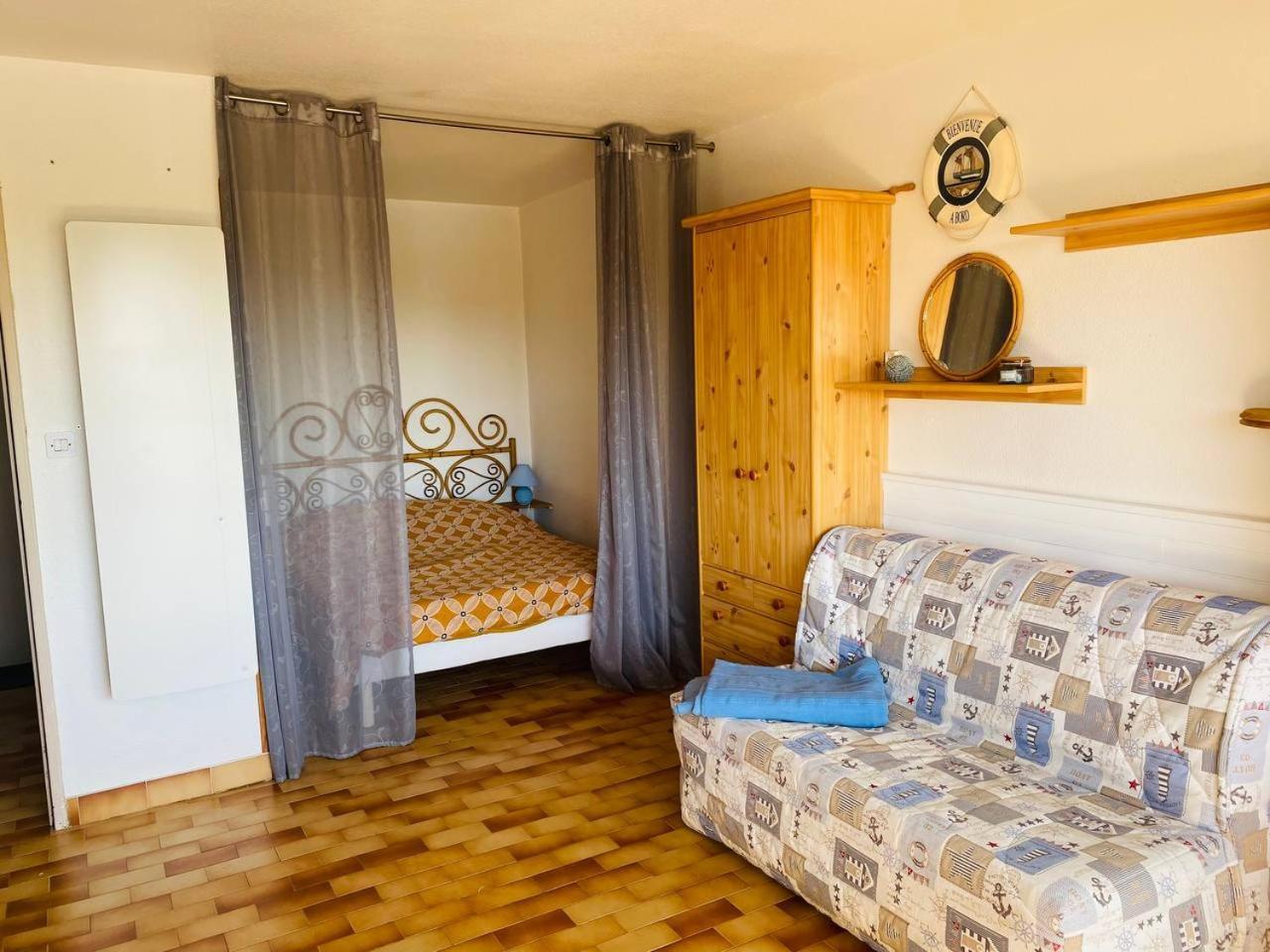 Appartement A 70 Metres De La Plage, Etage 1 Agde