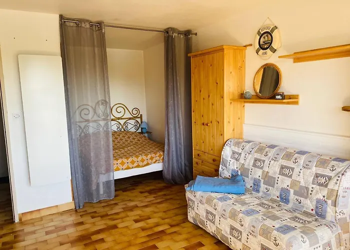 A 70 Metres De La Plage, Etage 1