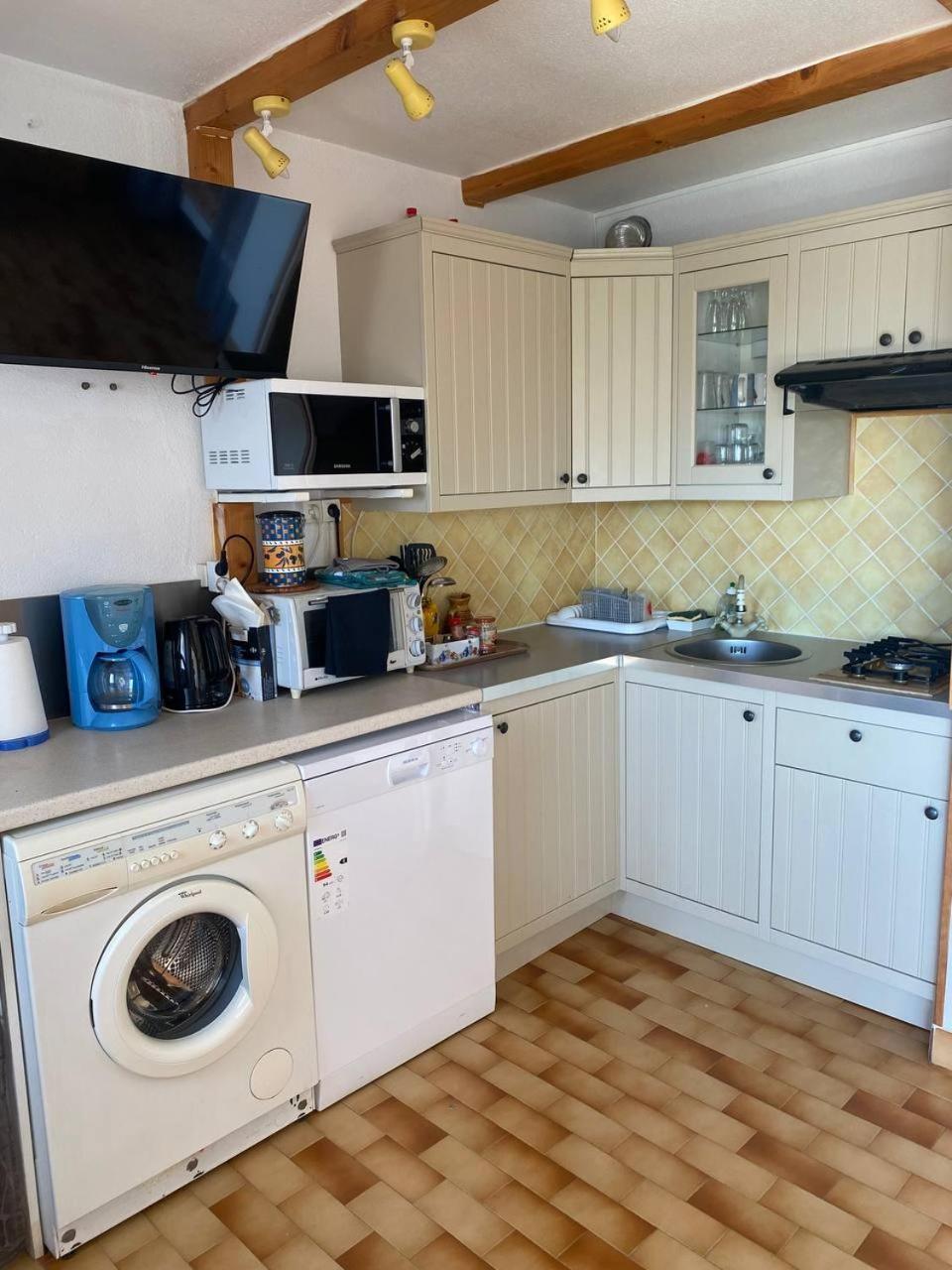 Apartment A 70 Metres De La Plage, Etage 1