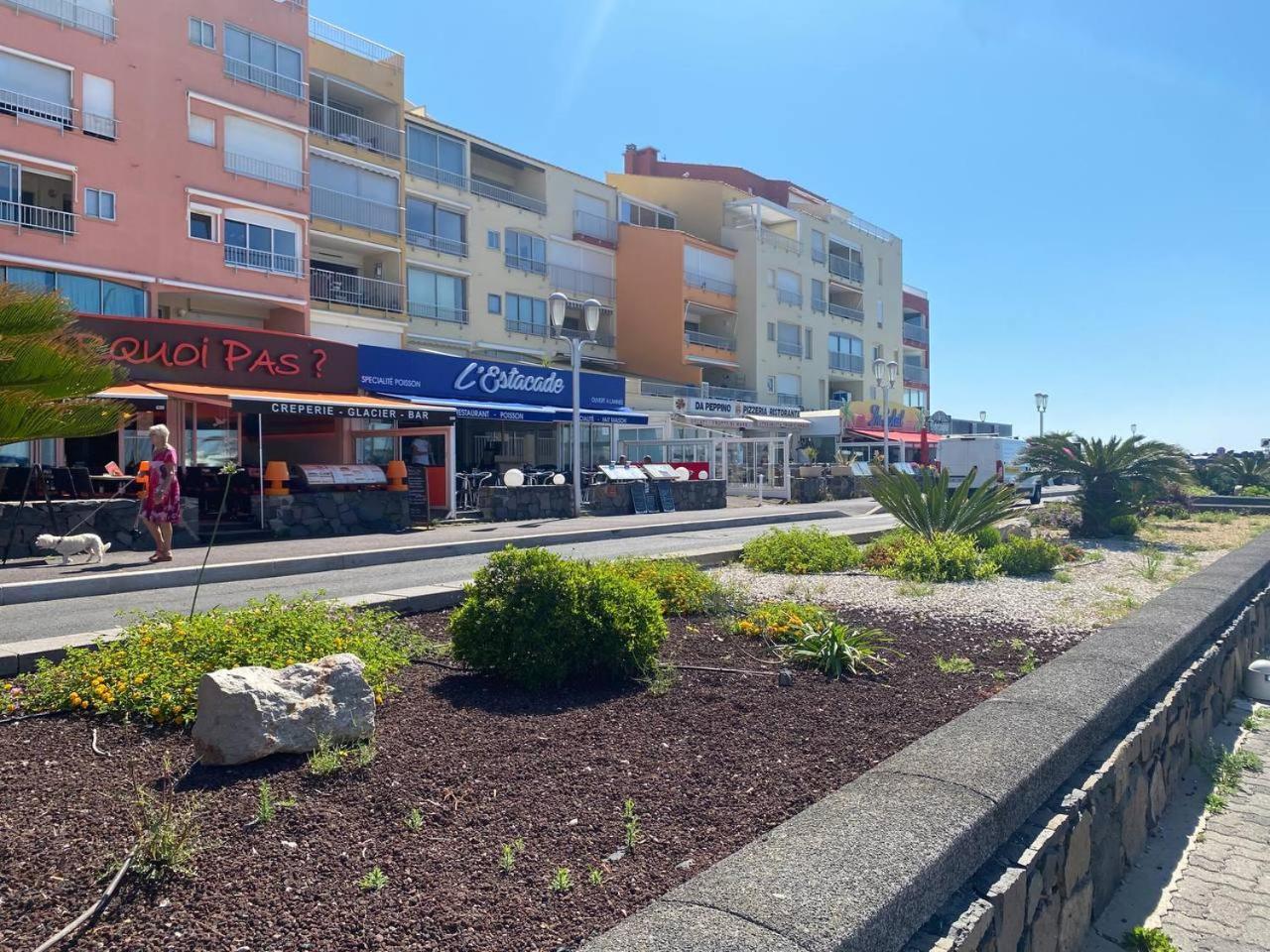 Apartment A 70 Metres De La Plage, Etage 1 *